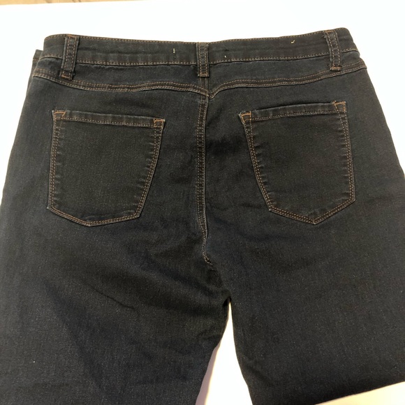 Forever 21 Dark Wash Jegging - Picture 4 of 5